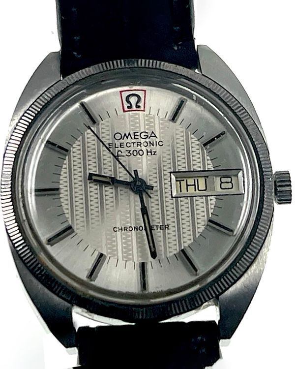 Omega Vintage Chronometer Electronic 36.5MM Quartz Silver Dial Aftermarket Leather Strap (198.0045)