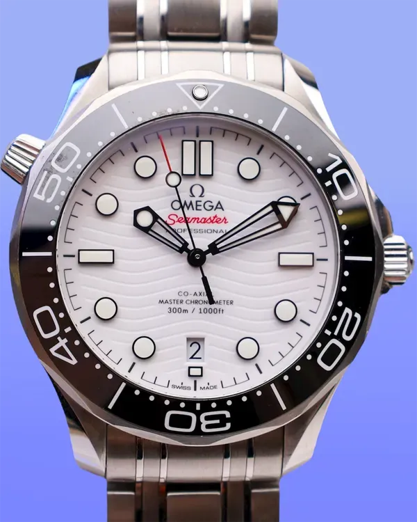 2024 Omega Seamaster Diver 300M 42MM White Dial Steel Bracelet (210.30.42.20.04.001)