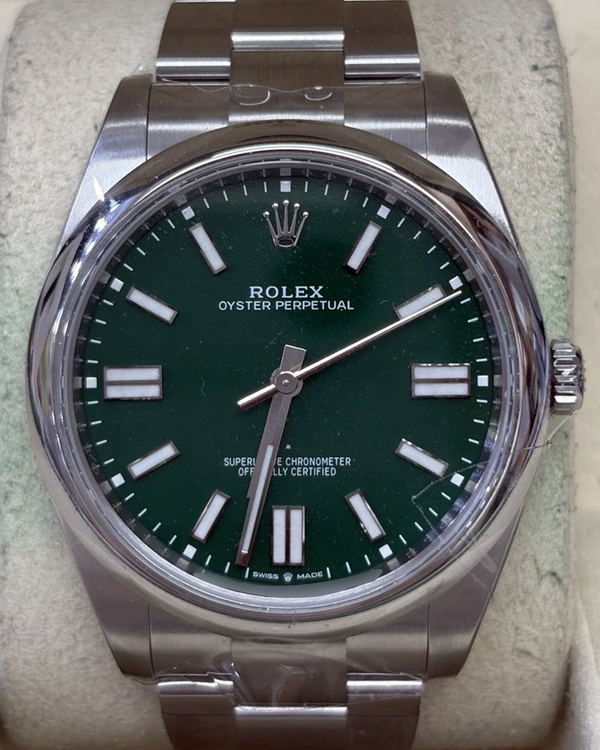 2023 Rolex Oyster Perpetual 41MM Green Dial Oyster Bracelet (124300)