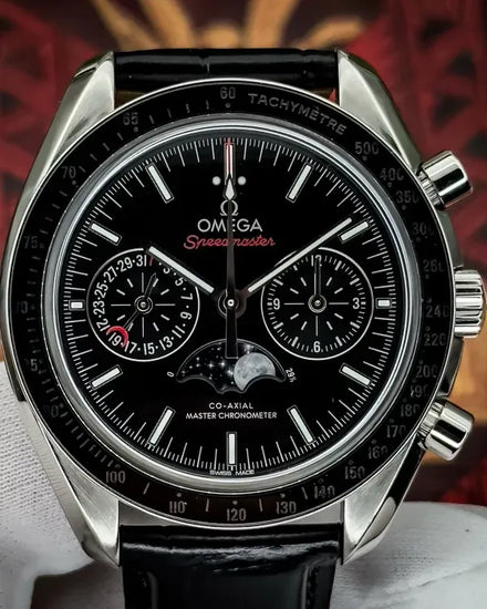 2025 Omega Speedmaster Moonphase 44.25MM Black Dial Leather Strap (304.33.44.52.01.001)