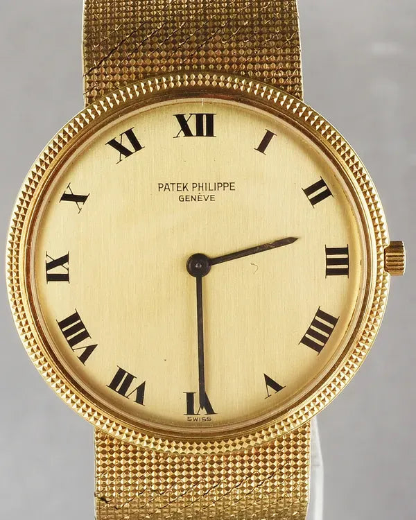 Patek Philippe Calatrava 33MM Champagne Dial Yellow Gold Bracelet (3520/10)