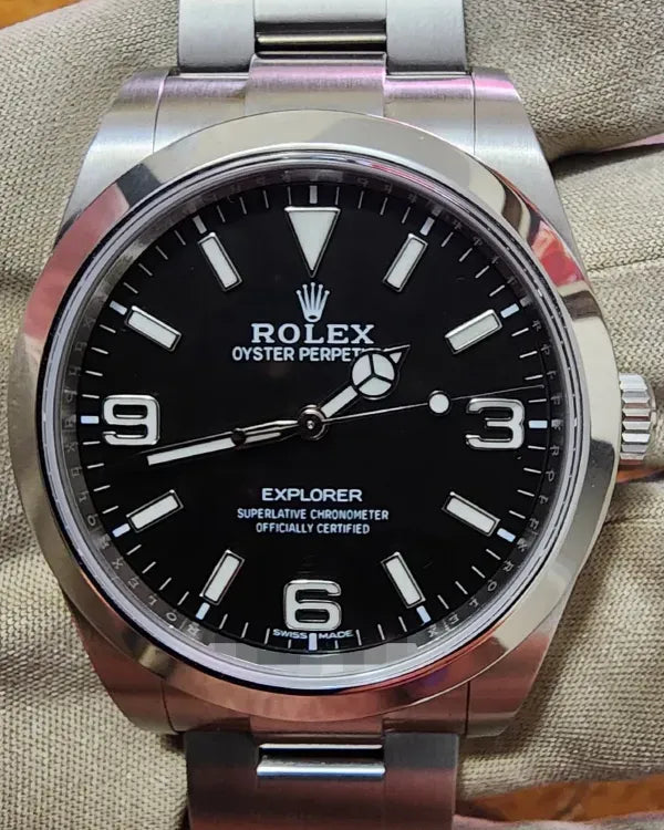 2018 Rolex Explorer 39MM Black Dial Oyster Bracelet (214270)