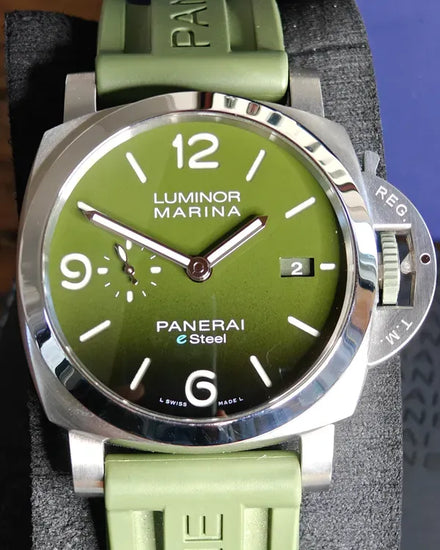 2021 Panerai Luminor Marina "Verde Smeraldo" 44MM Green Dial Rubber Strap (PAM01356)