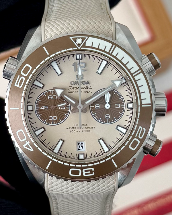 2024 Omega Seamaster Planet Ocean 600M 45.5MM Linen Dial Rubber Strap (215.32.46.51.09.001)