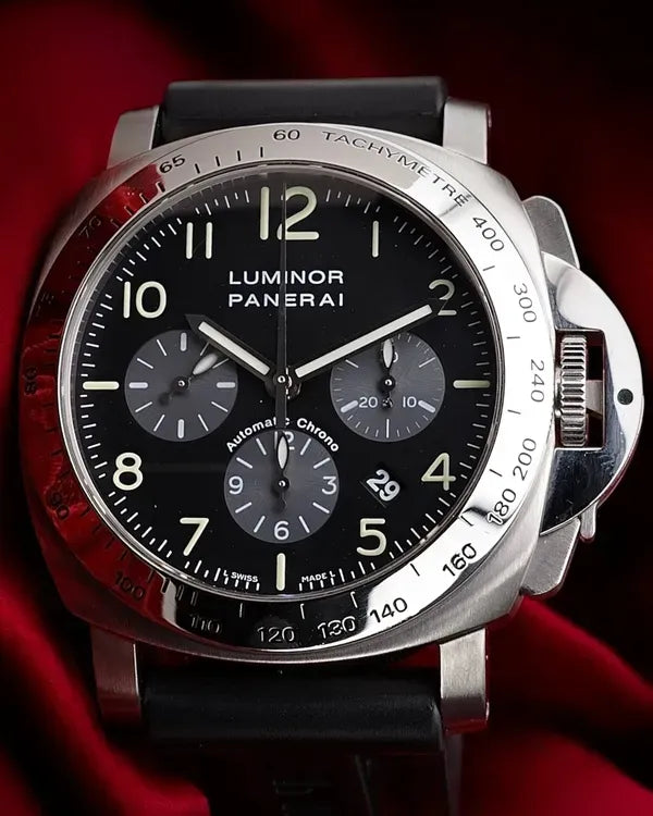 2003 Panerai Luminor Chrono "Daylight" 44MM Black Dial Rubber Strap (PAM00162)