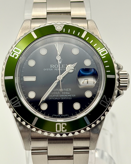 2008 (V Serial) Rolex Submariner Date "Kermit" "Engraved Rehaut" 40MM Black Dial Oyster Bracelet (16610LV)