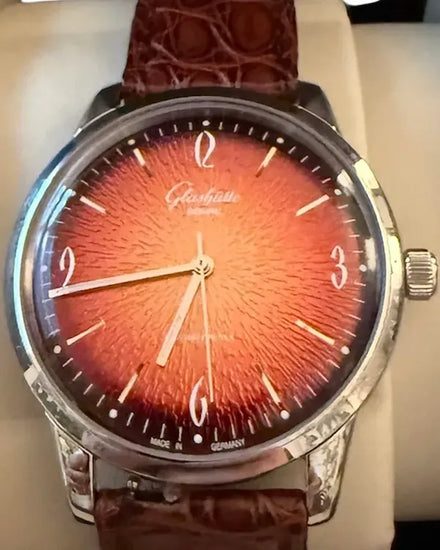 2020 Glashütte Original Sixties 39MM Orange Dial Leather Strap (1-39-52-13-02-04)