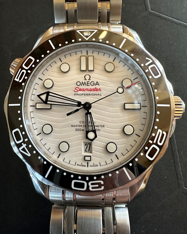 2023 Omega Seamaster Diver 300M 42MM White Dial Steel Bracelet (210.30.42.20.04.001)