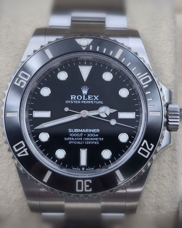 2022 Rolex Submariner No-Date 41MM Black Dial Oyster Bracelet (124060)