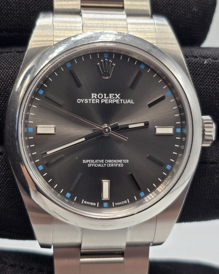 2018 Rolex Oyster Perpetual 39MM Rhodium Dial Oyster Bracelet (114300)