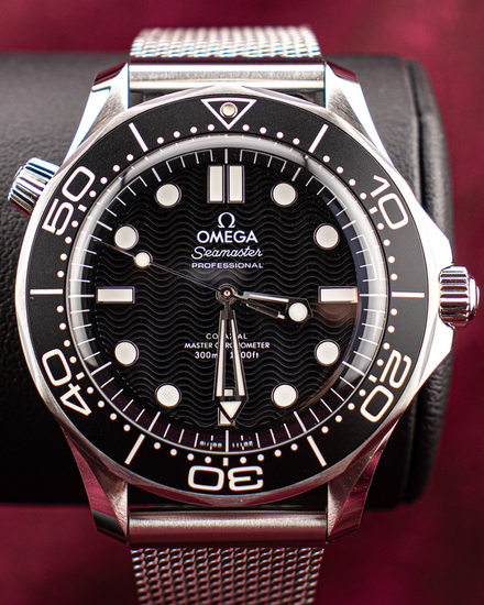 2025 Omega Seamaster Diver 300M 42MM Black Dial Steel Bracelet (210.30.42.20.01.010)