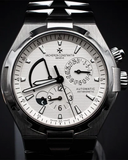 Vacheron Constantin Overseas Dual Time 42MM White Dial Steel Bracelet (47450/B01A-9226)