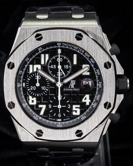 2014 Audemars Piguet Royal Oak Offshore 42MM Black Dial Leather Strap (26170ST.OO.D101CR.03)