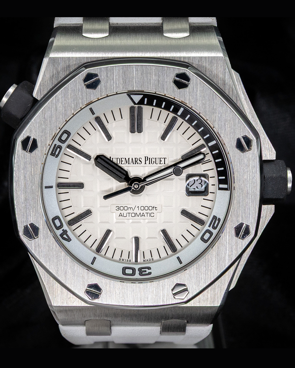 2016 Audemars Piguet Royal Oak Offshore Diver 42MM White Dial Rubber Strap (15710ST.OO.A002CA.02)