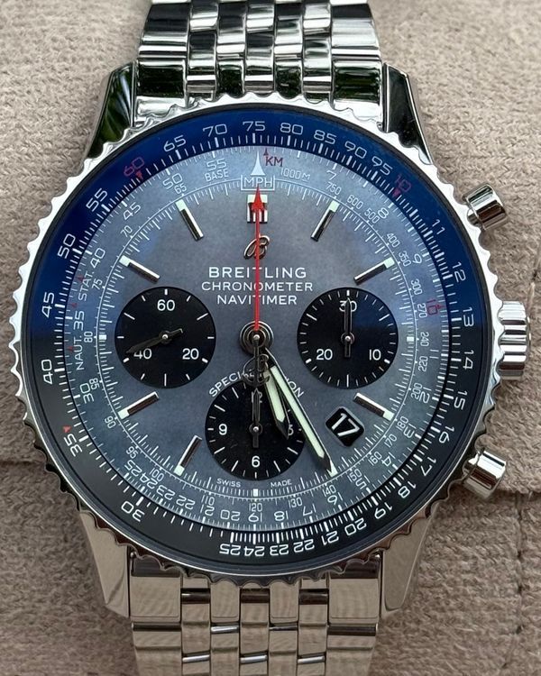 Breitling Navitimer (AB01213B1B1A1)