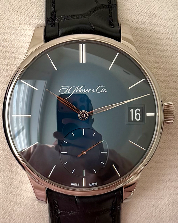 2020 H. Moser & Cie Venturer Big Date 41.5MM Blue Dial Leather Strap (2100-0202)