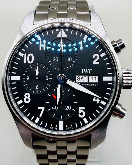2025 IWC Schaffhausen Pilot Chronograph 41MM Black Dial Steel Bracelet (IW388113)