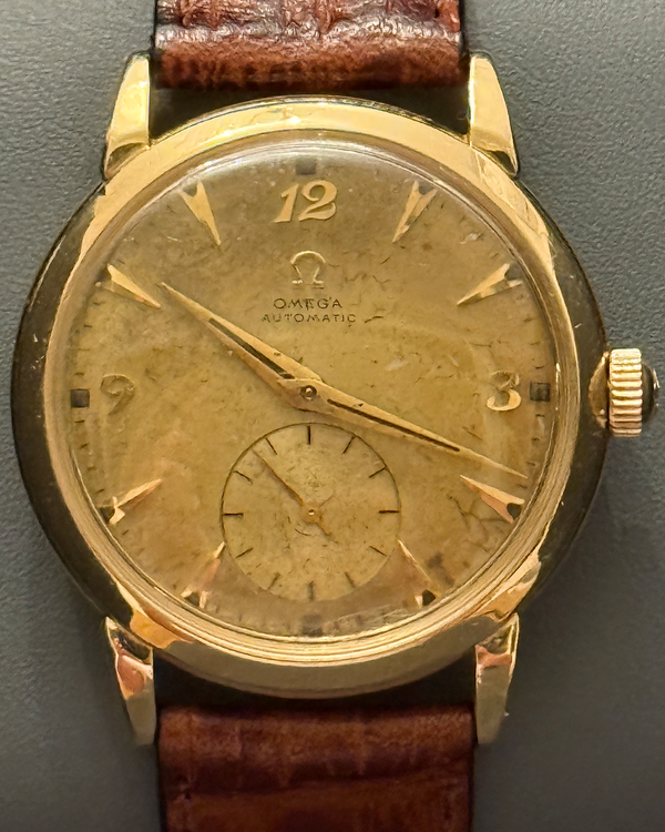 No Reserve - 1947 Omega Vintage 34MM Tropical Dial Aftermarket Leather Strap (F6524)