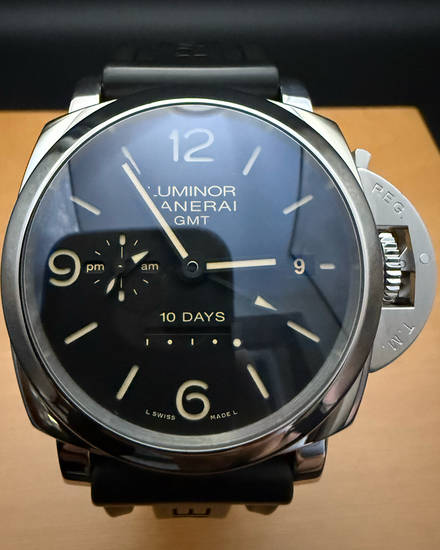 2020 Panerai Luminor 1950 10 Days GMT 44MM Black Dial Rubber Strap (PAM00533)