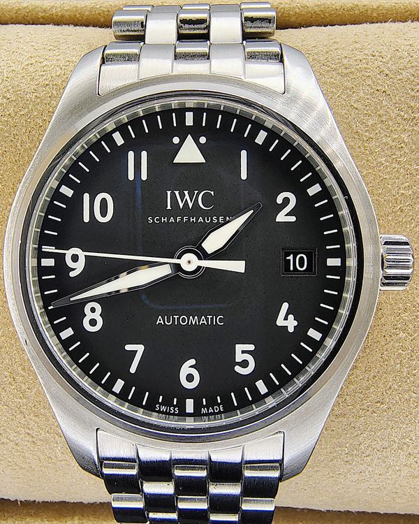 2023 IWC Schaffhausen Pilot 36MM Black Dial Steel Bracelet (IW324010)
