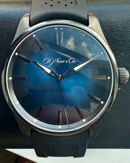 2024 H. Moser & Cie. Pioneer 42.8MM Blue Dial Rubber Strap (3200-1205)