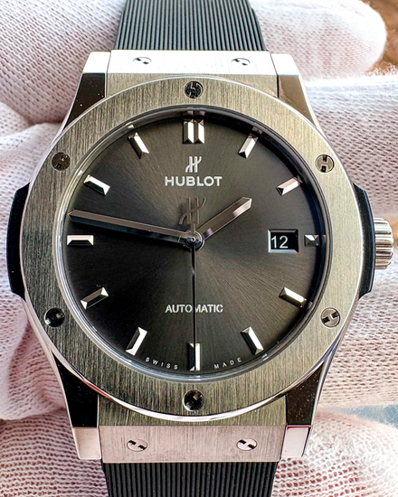 Hublot Classic Fusion Racing 42MM Grey Dial Rubber Strap (542.NX.7071.LR)