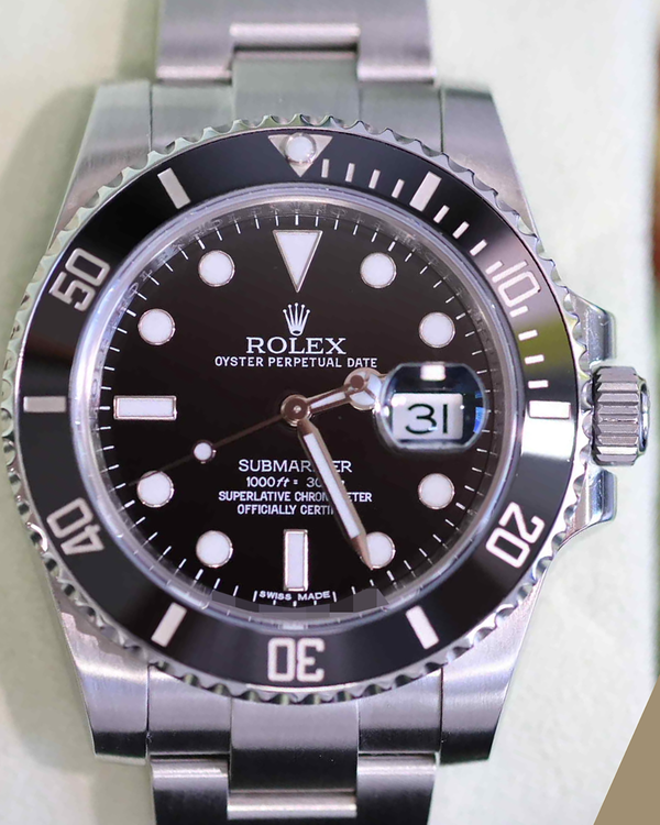 2011 Rolex Submariner Date 40MM Black Dial Oyster Bracelet (116610LN)