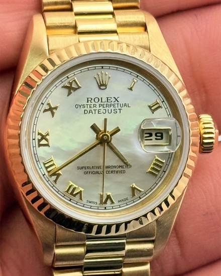 1999 Rolex Lady-Datejust 26MM Mother of Pearl Dial Yellow Gold President Bracelet (69178)