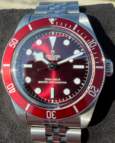 2025 Tudor Black Bay 58 39MM Red Dial Steel Bracelet (7939A1A0RU)