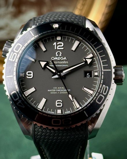 2024 Omega Seamaster Planet Ocean 600M 43.5MM Grey Dial Rubber Strap (215.32.44.21.01.002)