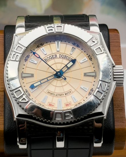 Roger Dubuis Easy Diver "Sports Activity Watch" L. E. 46MM Salmon Dial Rubber Strap (SE46 57 9/0 12.53)