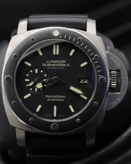 2013 Panerai Submersible 1950 3 Days 47MM Black Dial Rubber Strap (PAM00389)