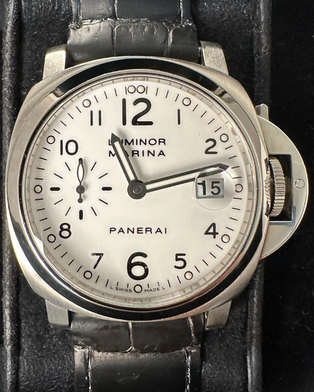 2005 Panerai Luminor Marina 40MM White Dial Leather Strap (PAM00049)