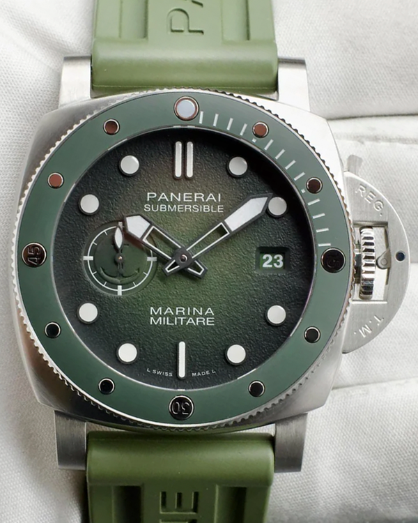 Panerai Submersible (PAM001697)