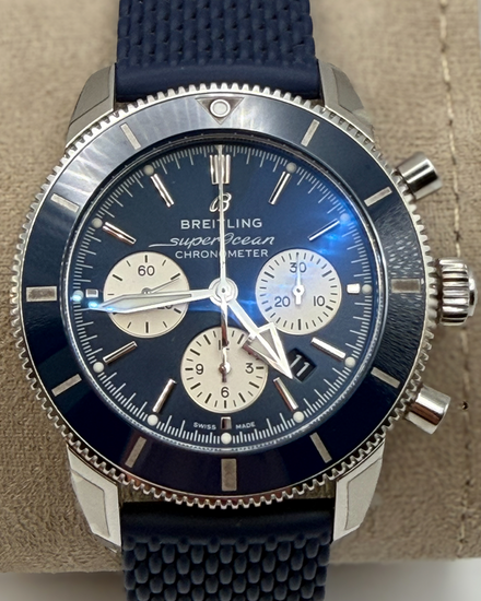 2025 Breitling Superocean Heritage B01 Chronograph 44MM Blue Dial Rubber Strap (AB0162)