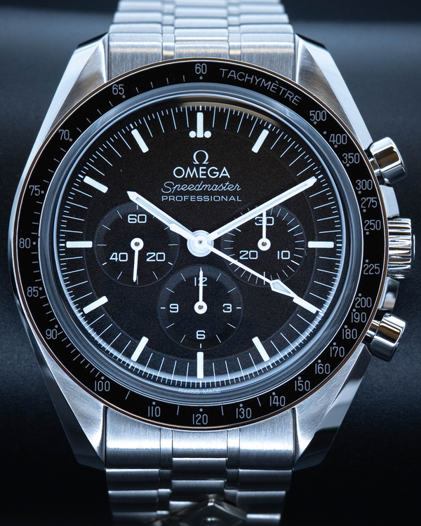 Omega Speedmaster Professional Moonwatch "First Watch on the Moon Domino's" S.E.42MM Black Dial White Gold/Steel Bracelet (310.30.42.50.01.001)