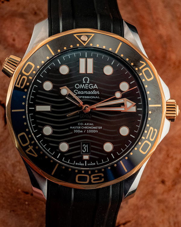 2019 Omega Seamaster Diver 300M 42MM Black Dial Rubber Strap (210.22.42.20.01.001)