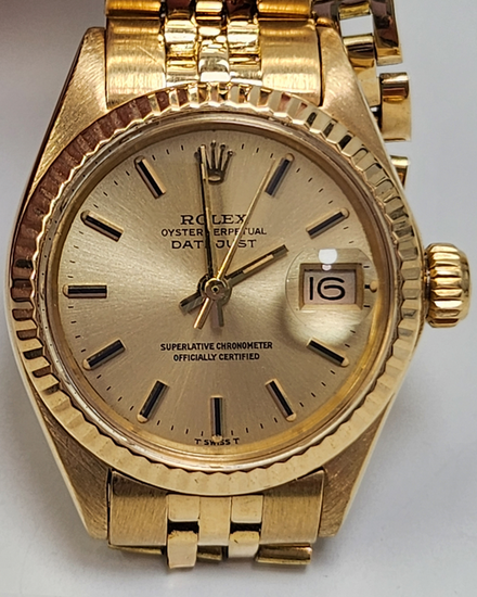 Rolex Lady-Datejust 26MM Champagne Dial Yellow Gold Jubilee Bracelet (6917)