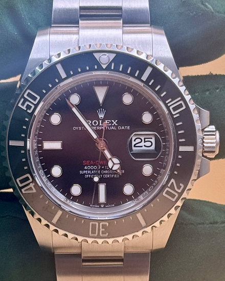 2025 Rolex Sea-Dweller 43MM Black Dial Oyster Bracelet (126600)