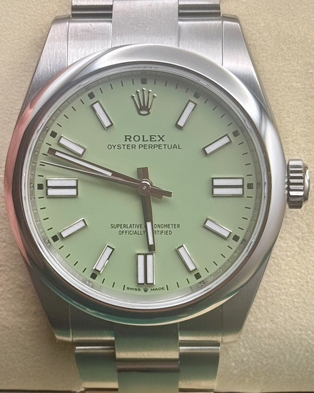 2025 Rolex Oyster Perpetual 41MM Pistachio Dial Oyster Bracelet (134300)