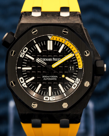 2016 Audemars Piguet Royal Oak Offshore Diver Chronograph 42MM Black Dial Aftermarket Rubber Strap (15706AU.00.A002CA.01)