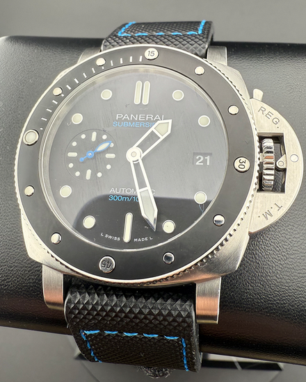 2020 Panerai Submersible 42MM Black Dial Textile Strap (PAM00683)