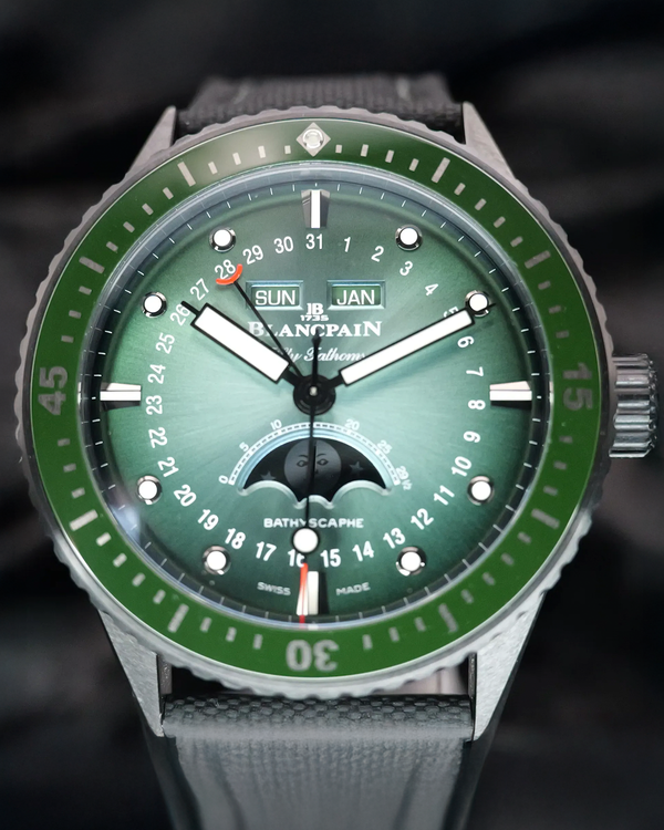 2025 Blancpain Fifty Fathoms Bathyscaphe Quantième Complet Phases de Lune 43.6MM Green Dial Textile Strap (5054-0153-B52A)