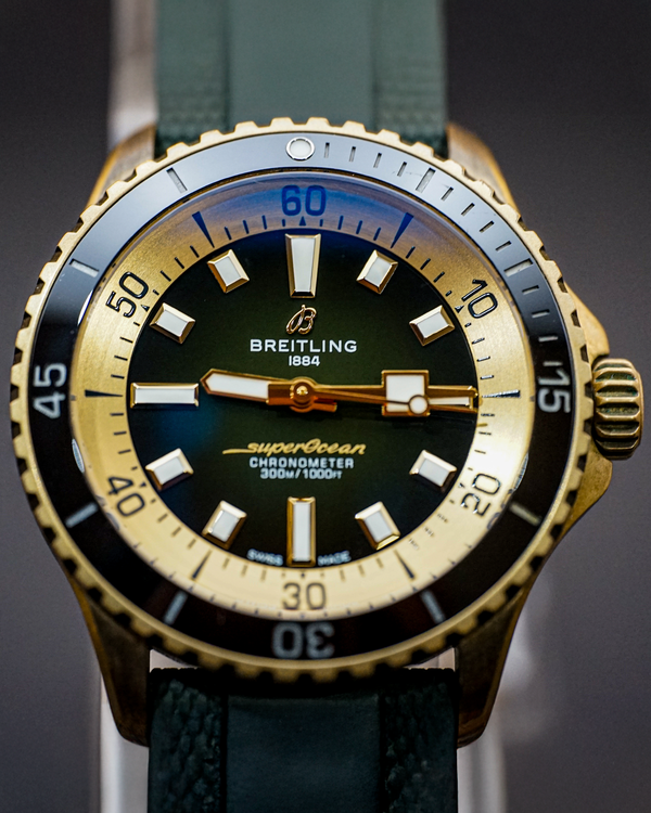 (angie)2023 Breitling Superocean (N17375201L1S1)