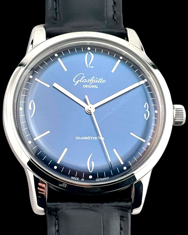 (angie) Glashütte Original Sixties 39MM Blue Dial Leather Strap (1-39-52-06-02-04)
