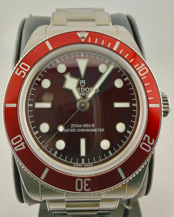 No Reserve - 2025 Tudor Black Bay 58 39MM Red Dial Steel Bracelet (7939A1A0RU)