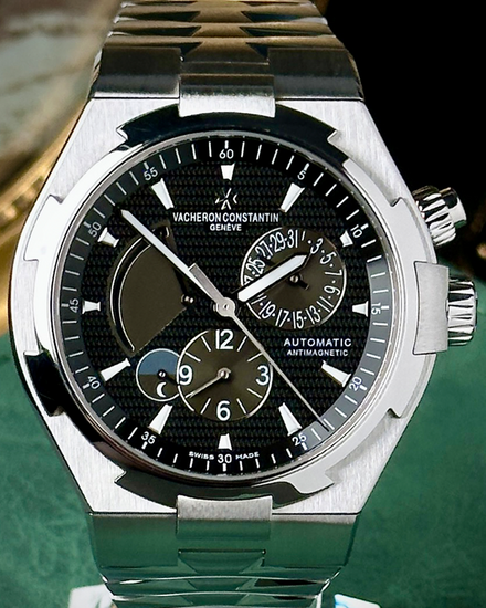 2015 Vacheron Constantin Overseas 42.5MM Black Dial Steel Case (47450/B01A-9227)