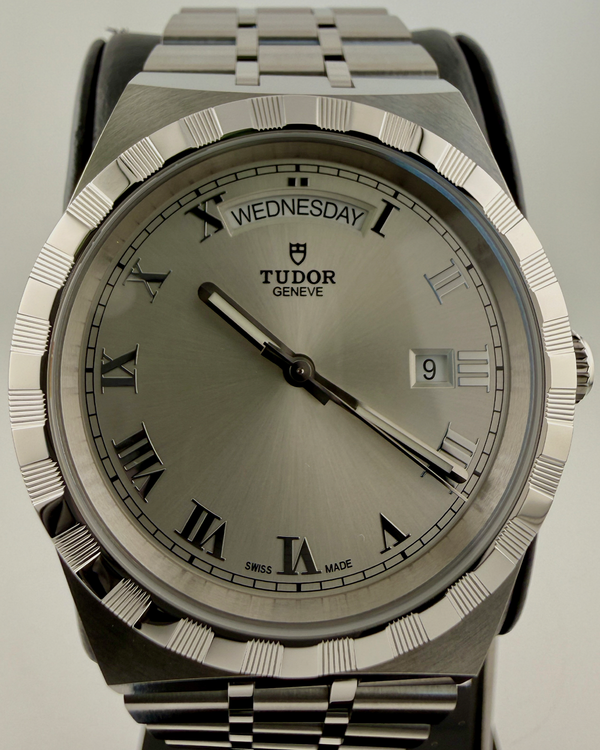 No Reserve - 2025 Tudor Royal 41MM Silver Dial Steel Bracelet (28600)