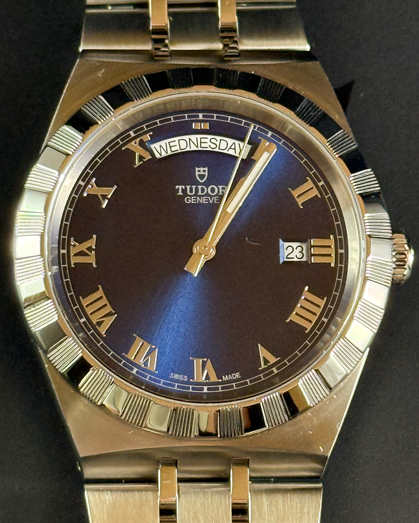Tudor Royal (28600)