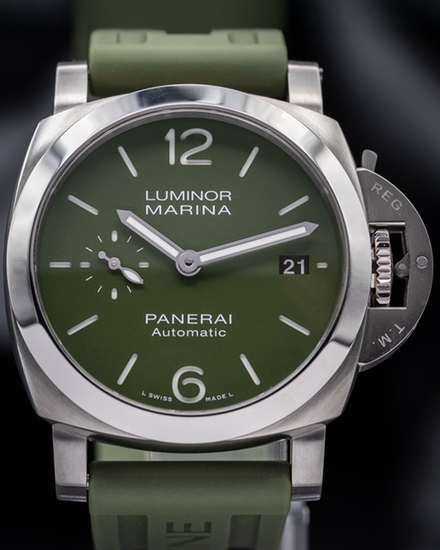 2022 Panerai Luminor Marina Verde Militare 40MM Green Dial Rubber Strap (PAM01304)